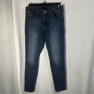 1822 Denim Medium Stonewash Skinny‎ High Rise Jean Size 8 Stretch